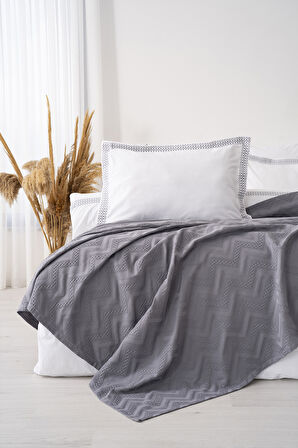 Noemi Gri Çift Kişilik %100 Pamuklu Nevresimli Yatak Örtüsü - 7 Parça Çeyiz Seti