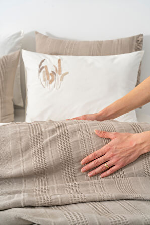 Arya Vizon Nakışlı Çift Kişilik Nevresimli Pike Seti - 7 Parça Çeyiz Seti