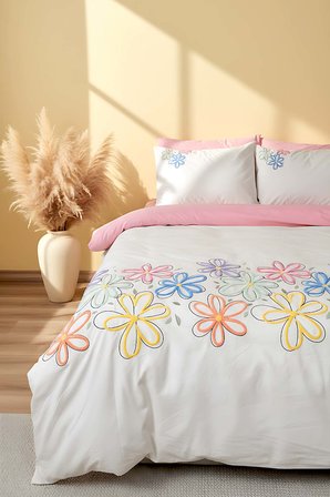 Puff Nakışlı Bellis Pembe Çift Kişilik %100 Pamuklu Nevresim Takımı – 6 Parça Çeyiz Seti