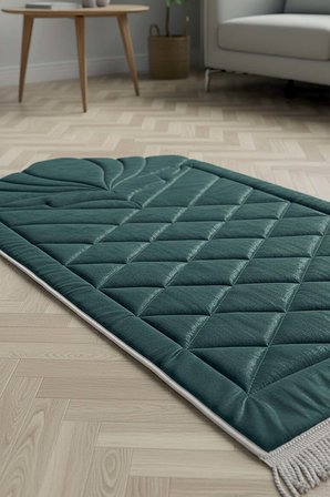 Zümrüt Yeşili Kapitone Dolgulu Lüks Seccade 65x115 cm