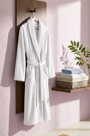 Beyaz Şalyaka %100 Pamuklu Bornoz L-XL