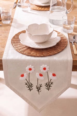 Daisy Puff Kasso Punch İşlemeli Runner 35x110 cm