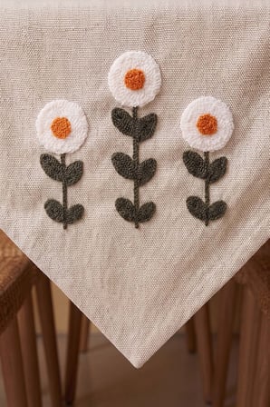 Daisy Cream Kasso Punch İşlemeli Runner 35x110 cm