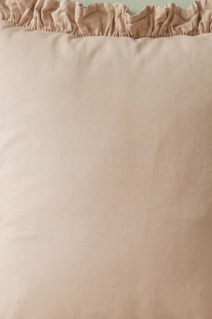 Bej Fırfırlı Dekoratif Kırlent Kılıfı