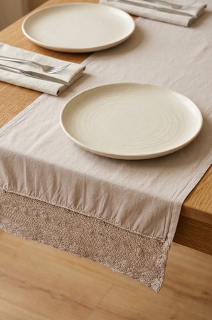 Gri Lacy Pamuklu Dantelli Runner 40x150 cm