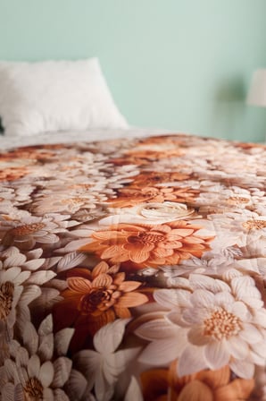 Krem Karamel 5D Çok Amaçlı Tek Kişilik Baskılı Pike & Yatak Örtüsü 160x220 cm