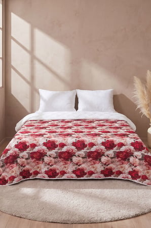 Kırmızı Gül 5D Çok Amaçlı Çift Kişilik Baskılı Pike & Yatak Örtüsü 200x220 cm