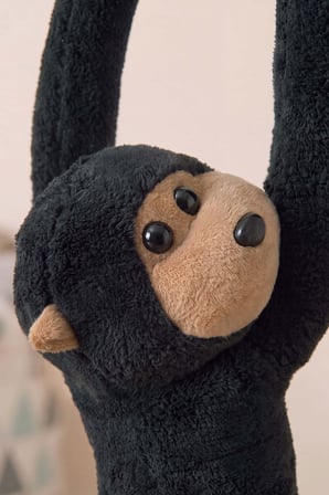 Siyah Elleri Yapışabilen Maymun Peluş Oyuncak