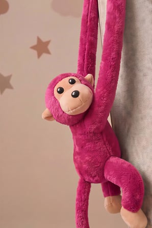 Koyu Pembe Elleri Yapışabilen Maymun Peluş Oyuncak