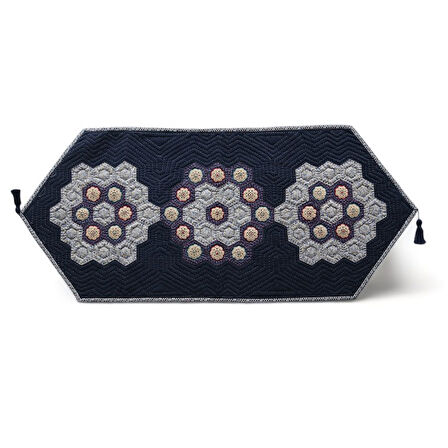 Dantel Motifli Patchwork Masa Örtüsü