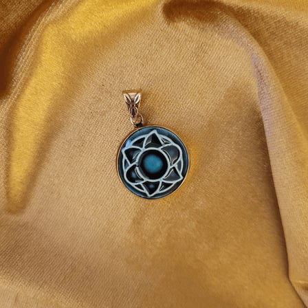 Mystic Ay Işığı Bronz Çini Taşlı Çelik Zincir Kolye