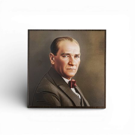Atatürk Masaüstü Ahşap Tablo - Kabartmalı Baskı Şık Hediyelik 16x16 cm No 2