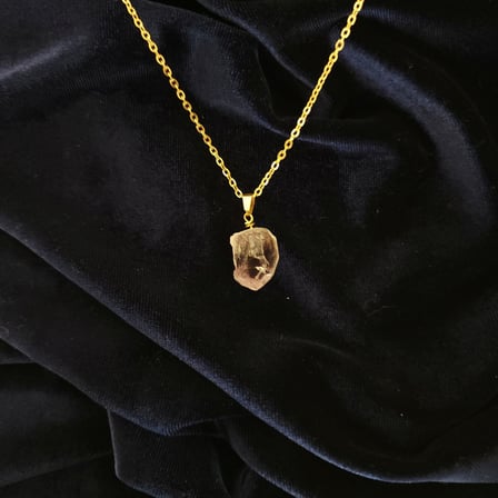 Doğal Ametist Ham Taşlı Özgün Formlu Gold Çelik Zincirli Kolye
