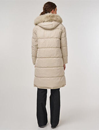 KA-A25-27328 KAYRA MONT