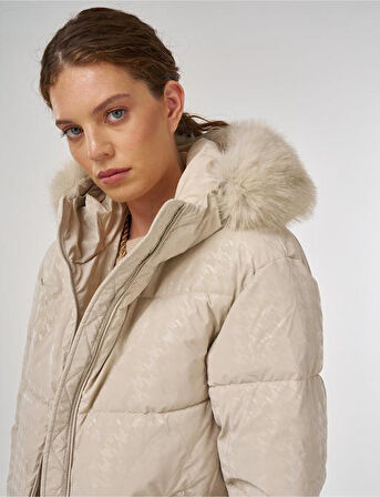 KA-A25-27328 KAYRA MONT