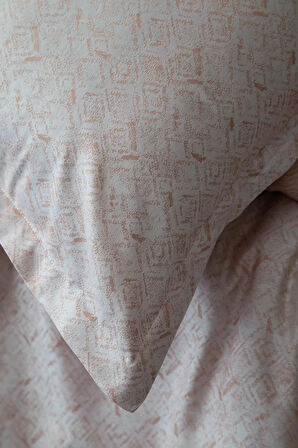 İssimo Fondane Jakarlı Saten Nevresim Takımı Çift Kişilik