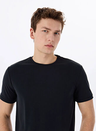 Gmg Fırenze Bisiklet Yaka Siyah Erkek T-Shirt GU25MSS03014