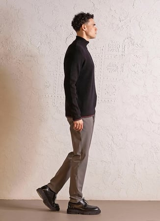 Gmg Fırenze Kahverengi Erkek Dik Yaka Regular Fit Kazak GU25MFW04013