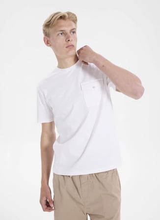 Beyaz Erkek %100 Pamuk Regular Fit T-Shirt GU26MSS03020
