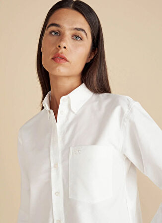 Brooks Brothers Regular Fit Gömlek Yaka Beyaz Kadın Gömlek %100 Pamuk Logo Nakışlı Crop Oxford