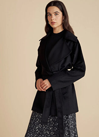 Brooks Brothers Siyah Kadın Kaban %100 Yün Geniş Yakalı Beli Kuşaklı