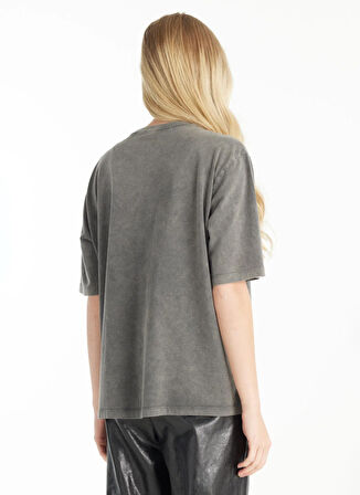Ted Baker Bisiklet Yaka Taşlı Antrasit Kadın T-Shirt TBWRTS1055