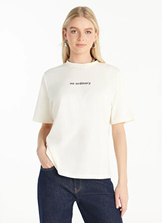 Ted Baker Bisiklet Yaka Baskılı Ekru Kadın T-Shirt TBWRTS1054