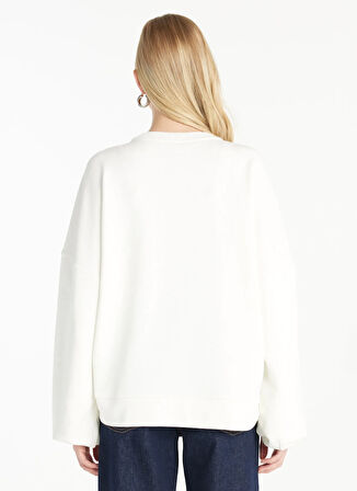 Ted Baker Bisiklet Yaka Nakışlı Ekru Kadın Sweatshırt TBWRTS1023