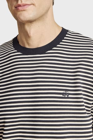 Brooks Brothers Bisiklet Yaka Çizgili T-shirt Erkek T SHİRT BBSS26MTS016157 LACİVERT-BEYAZ