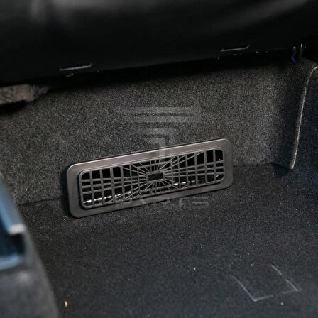 Model Y 2025+ Juniper Koltuk Altı Hava Menfezi