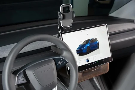 Tesla Model Y Juniper 2025+ Konsol Düzenleme Seti – Kapaklı Alt Konsol Organizer & Ayarlanabilir Telefon Tutucu