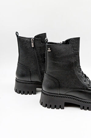 Venüs Kadın Hakiki Deri Bağcıklı Postal Bot 2251811K - Siyah - 36