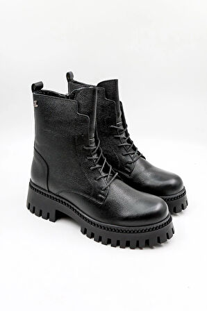 Venüs Kadın Hakiki Deri Bağcıklı Postal Bot 2251811K - Siyah - 36