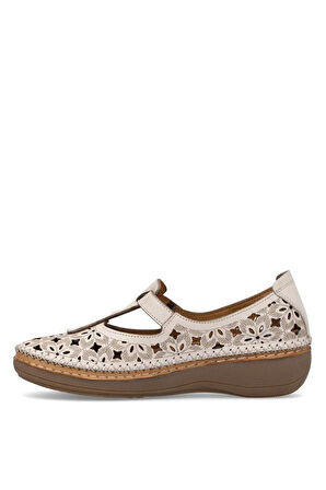 VENÜS 25190242Y SARAÇLI DOLGU TABAN KADIN DERİ AYAKKABI