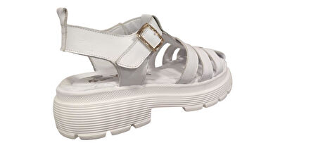 VENÜS 2409211Y BURNU KAPALI KADIN DERİ SANDALET