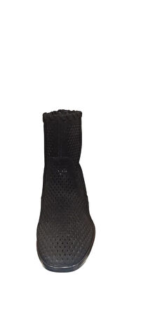 VENÜS 2512750Y TOPUKLU DERİ KADIN YAZLIK BOT