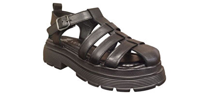 VENÜS 2409211Y BURNU KAPALI KADIN DERİ SANDALET