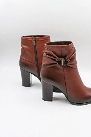 Venüs Kadın Hakiki Deri Topuklu Aksesuar Detaylı Bot 2355809K - Taba - 36