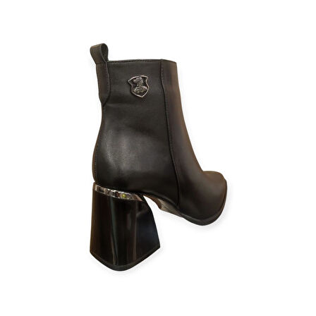 VENÜS 2552003K KALIN TOPUK SİVRİ KLASİK DERİ KADIN BOT