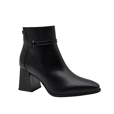 VENÜS 2553901K TOPUKLU KLASİK DERİ KADIN BOT