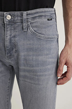 Mavi Erkek Kot Pantolon 0042489350