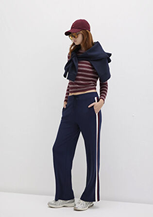 Şerit Detaylı Lacivert Pantolon 1011061-82318