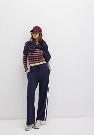 Şerit Detaylı Lacivert Pantolon 1011061-82318