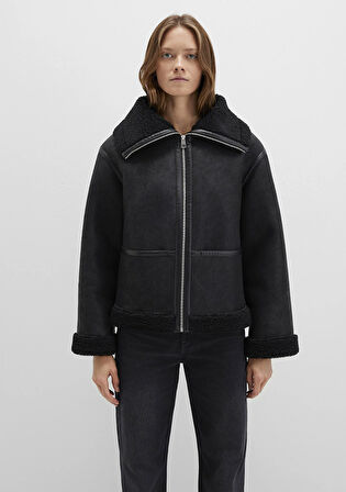 Suni Kürk Detaylı Siyah Suni Deri Ceket 1110718-900