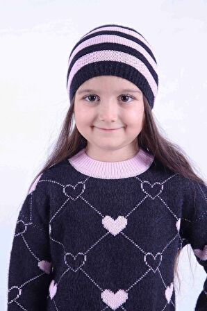 Kız Çocuk Şapkalı Çoraplı Kalıp Desenli Yuvarlak Yakalı Yünlü Elbise 3-7 Yaş 2316