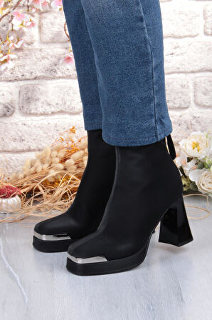 Guja 25K414-2 Kalın Topuklu Kut Burun Arka Kısımdan Fermuarlı Kadın Bot