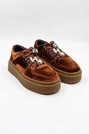 Guja Kadın Kalın Taban Aksesuarlı Kadife Günlük Spor Ayakkabı GJ475 - Kahve - 36