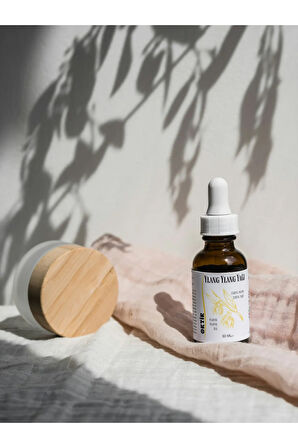 YLANG YLANG YAĞI 30 ML – SAF & DOĞAL CİLT DENGELEYİCİ, SAÇ UZATICI VE STRES AZALTICI BİTKİSEL YAĞ