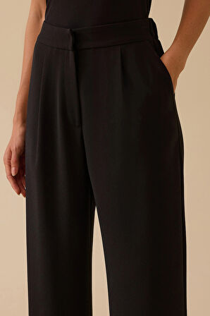 Seçil Kadın Beli Lastikli Tek Pile Geniş Paça Pantolon 0014 Siyah