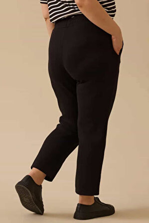 Kadın Büyük Beden Ön Dikişli Pantolon - Siyah | 48
